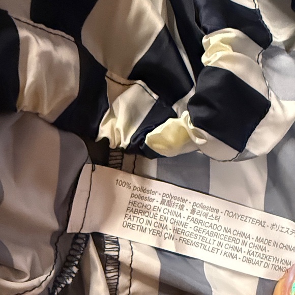 Zara Striped Raincoat with Yellow Accents - Picture 4 of 4